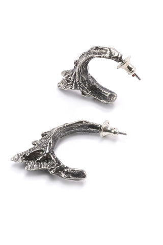 Shop emerging slow fashion jewellery brand Eilisain Ondine Earrings in Silver - Erebus - 1
