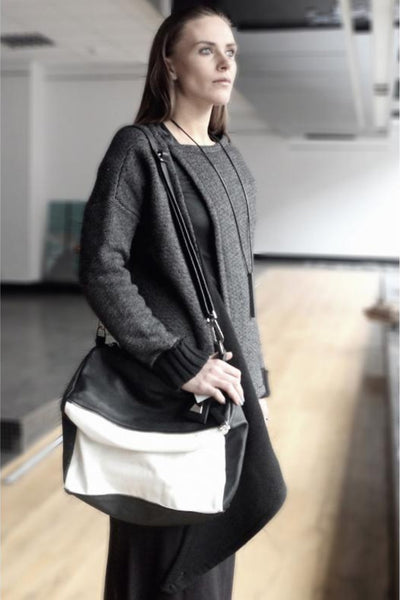 Shop emerging slow fashion handbag designer Anoir by Amal Kiran Jana black and white leather Transformable Shoulder Bag - Erebus - 8