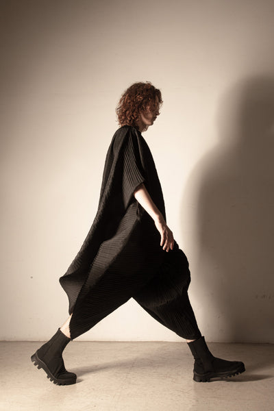 Shop Emerging Conceptual Dark Fashion Womenswear Brand DZHUS Thesaurus Collection Black Leitmotif Transformable Dress / Top / Jumpsuit Erebus
