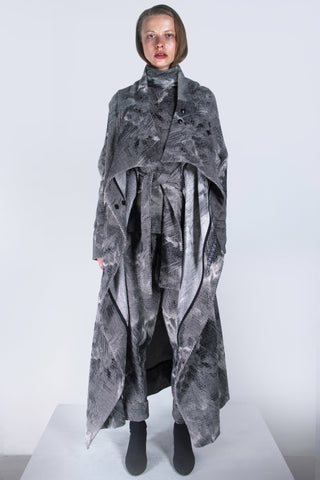Shop emerging futuristic genderless designer Fuenf Metaphysics AW20 Collection Signature Jacquard Transformable Coat at Erebus