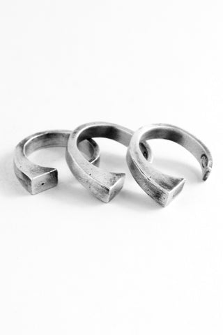 Shop Emerging Slow Fashion Avant-garde Jewellery Brand OSS Haus Awakening Collection Silver Centurion Ring Set at Erebus