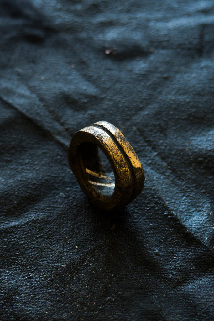 Shop Emerging Avant-garde Jewellery Brand Surface/Cast Blackened Bronze Channel Small Ring at Erebus