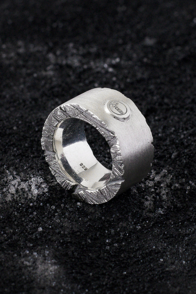 Shop Emerging Minimalist Avant-garde Jewellery Brand B KREB Silver STRIP M Ring at Erebus