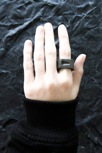 Shop Emerging Avant-garde Jewellery Brand Surface/Cast Black Concrete Depression Medium Ring at Erebus