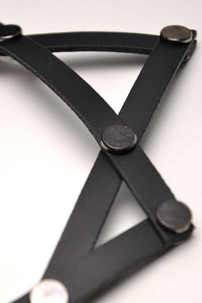 Shop emerging slow fashion accessory brand Aumorfia black leather PV necklace - Erebus - 3
