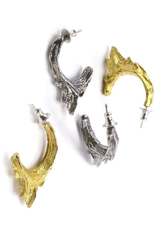 Shop emerging slow fashion jewellery brand Eilisain Ondine Earrings in Silver - Erebus - 2