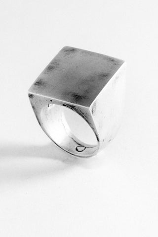 Shop Emerging Slow Fashion Avant-garde Jewellery Brand OSS Haus Awakening Collection Silver Principe Ring at Erebus