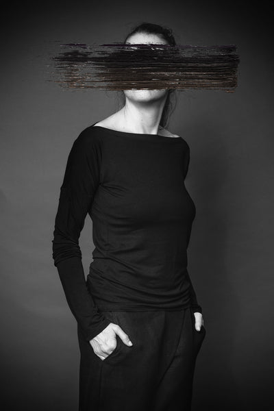 Shop Conscious Dark Fashion Brand MAKS Design AW2020 Black Long Sleeve Basic T-Shirt at Erebus
