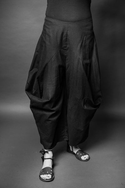 Shop Conscious Dark Fashion Brand MAKS Design SS20 Black Linen Auspuh Trousers at Erebus