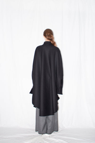 Shop Emerging Slow Fashion Genderless Brand Ludus Post-Gender AW22 Collection Black Zero Waste Unisex Wool Cloak Shirt at Erebus